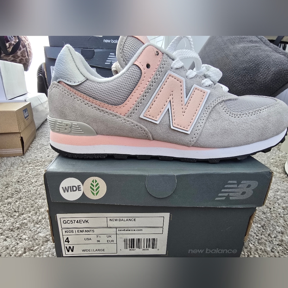 New Balance 574 Women's Gray and Peach Sneakers - Picture 2 of 3